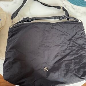 Lululemon Convertible Ruched Crossbody Bag Large 16L